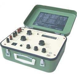 UJ33D-2�͔����λ��Ӌ