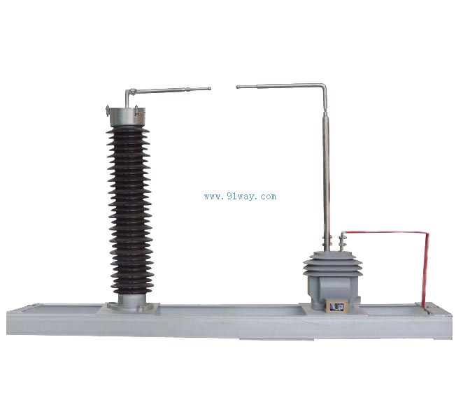 GE-ZCB型變壓器中性點間隙保護裝置外形圖